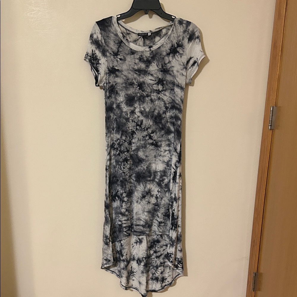 EARTHBOUND Black and White Tie-Dye High Low Dress M